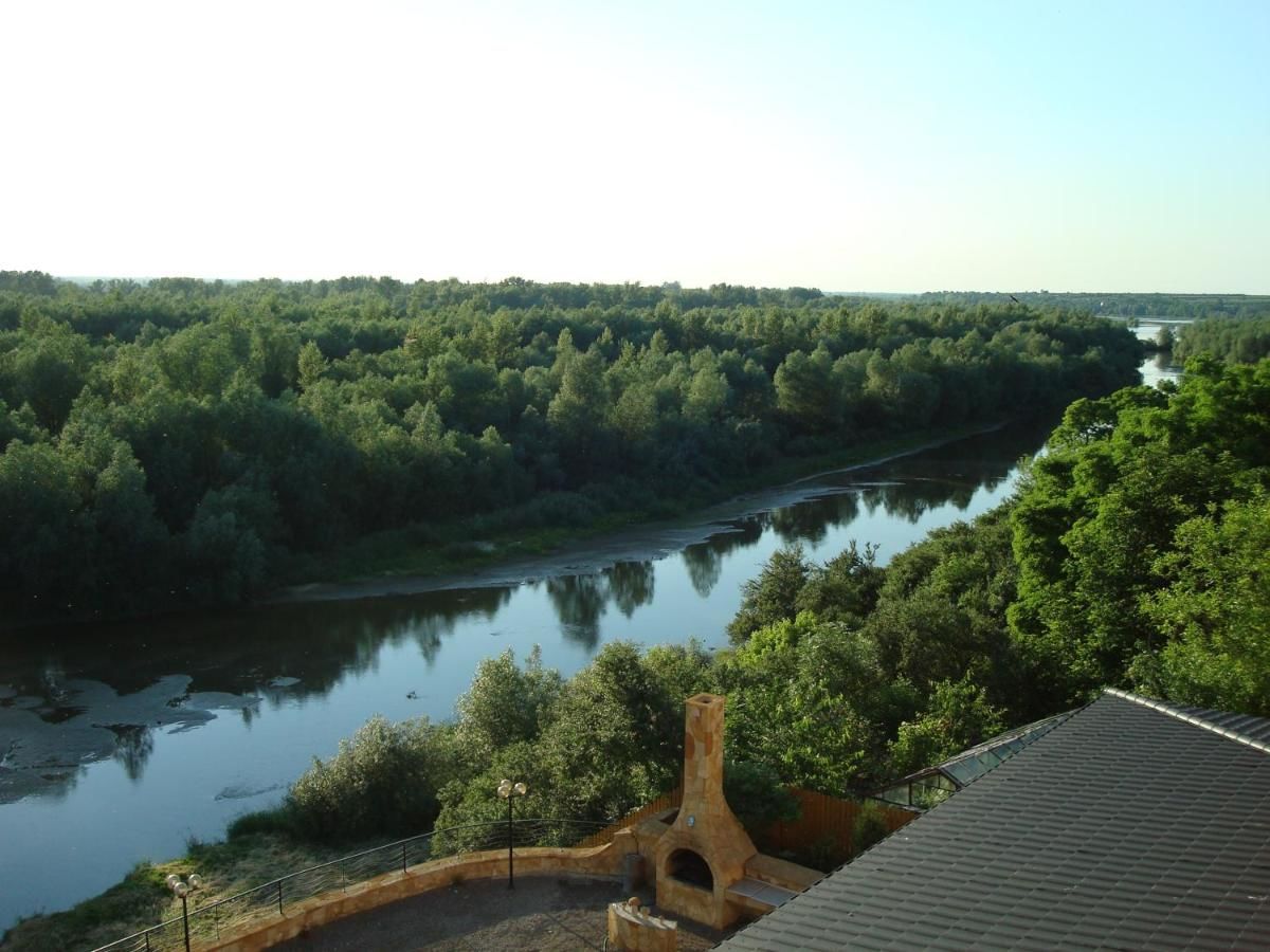 Отель Hotel Bursztynowy Józefów na Wisłą